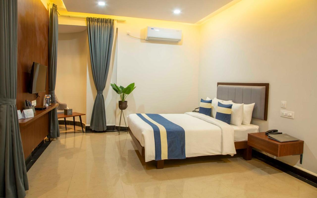 The Fortune Hotel By Swathi Group Koppal Buitenkant foto